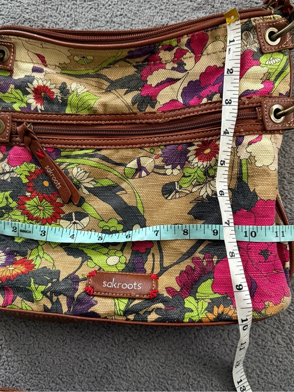 Sakroots Artist Circle Floral Medium  Crossbody Bag Tan Pink Green Canvas